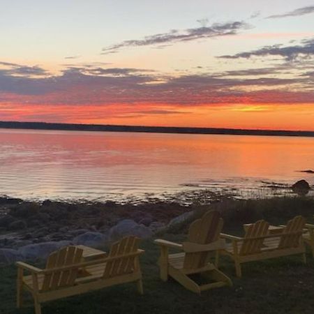 Whispering Waves Cottages Shelburne Exterior foto