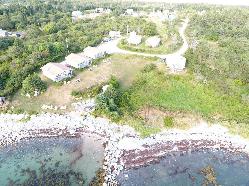 Whispering Waves Cottages Shelburne Exterior foto