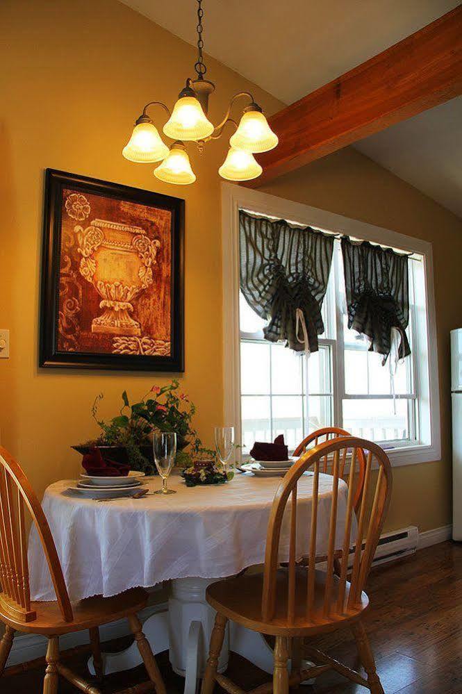 Whispering Waves Cottages Shelburne Exterior foto